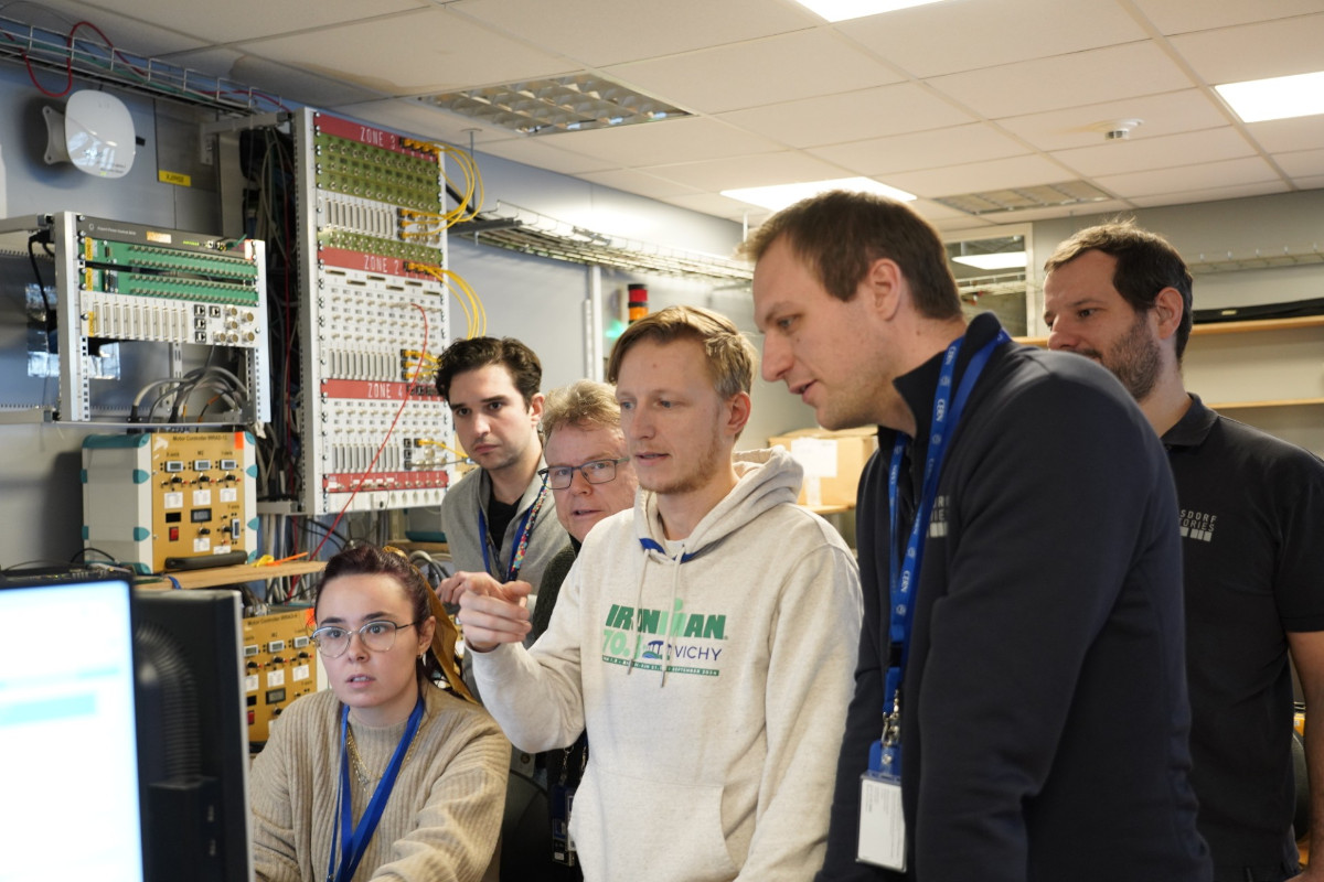 Seibersdorf Laboratories consult with the HEARTS team during their test campaign (Credit: Gerd Datzmann).