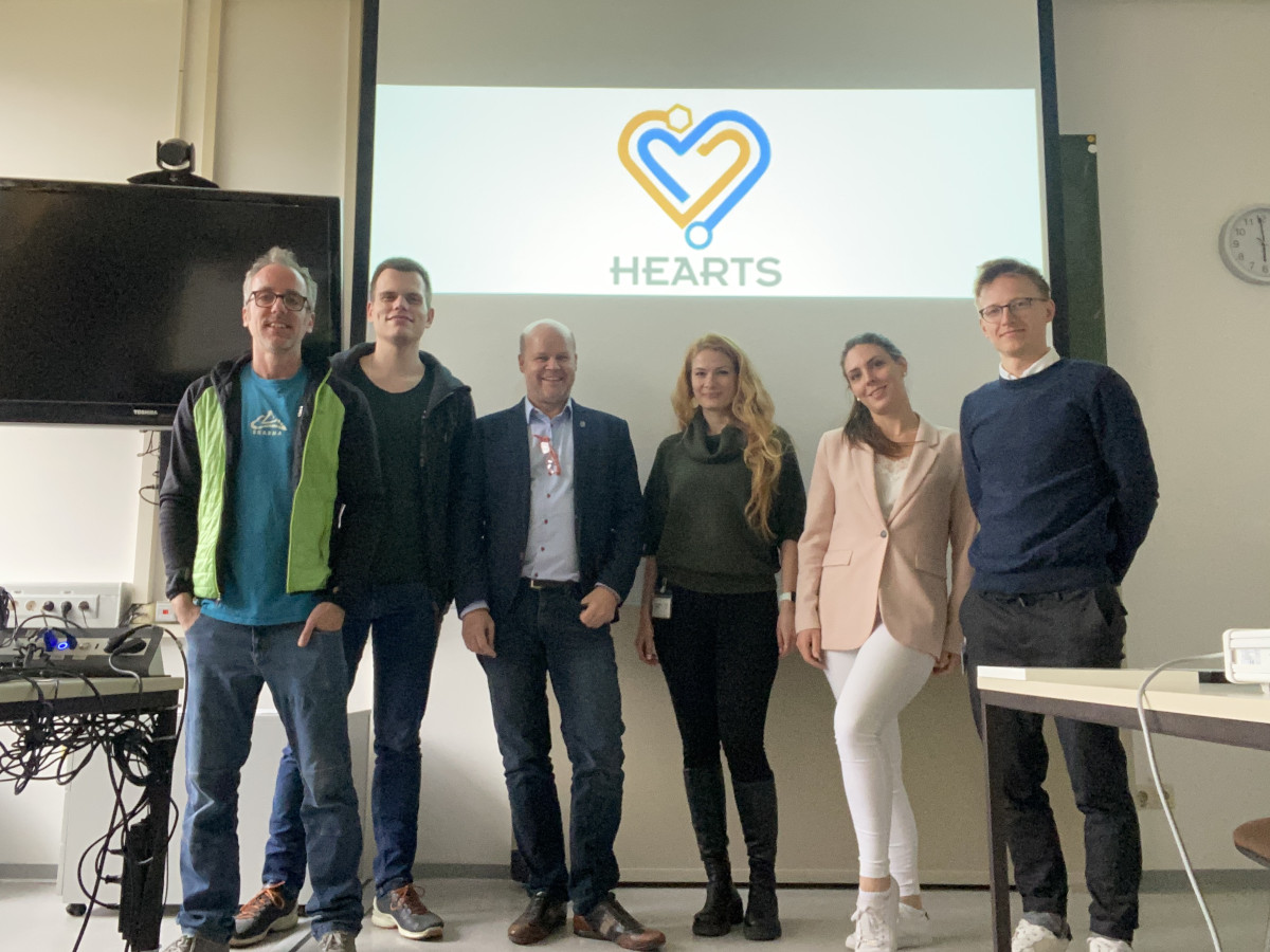 Six experts from CERN, GSI and the University of Oldenburg met in April to explore how to make sure that measurements done within HEARTS’s facilities can easily be compared (Credit: Andreas Waets/GSI).
